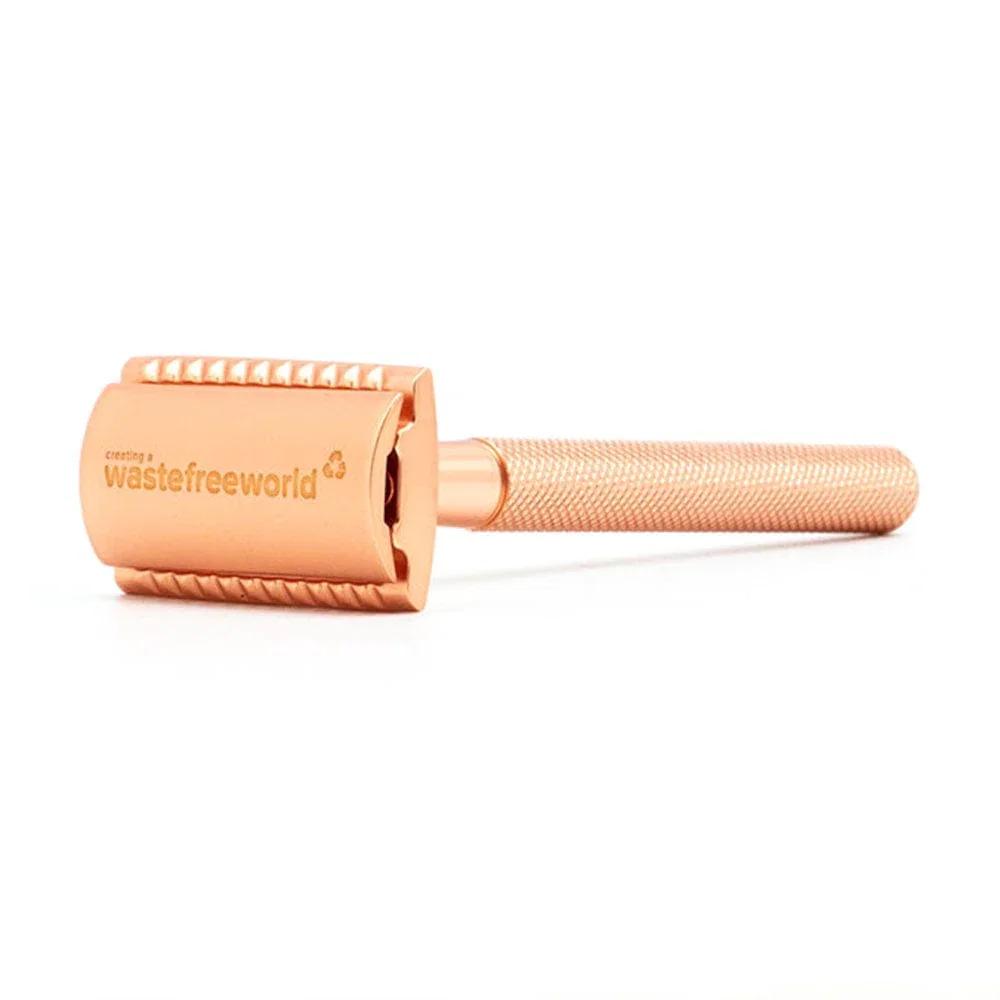 Eco-friendly travel - reusable razor