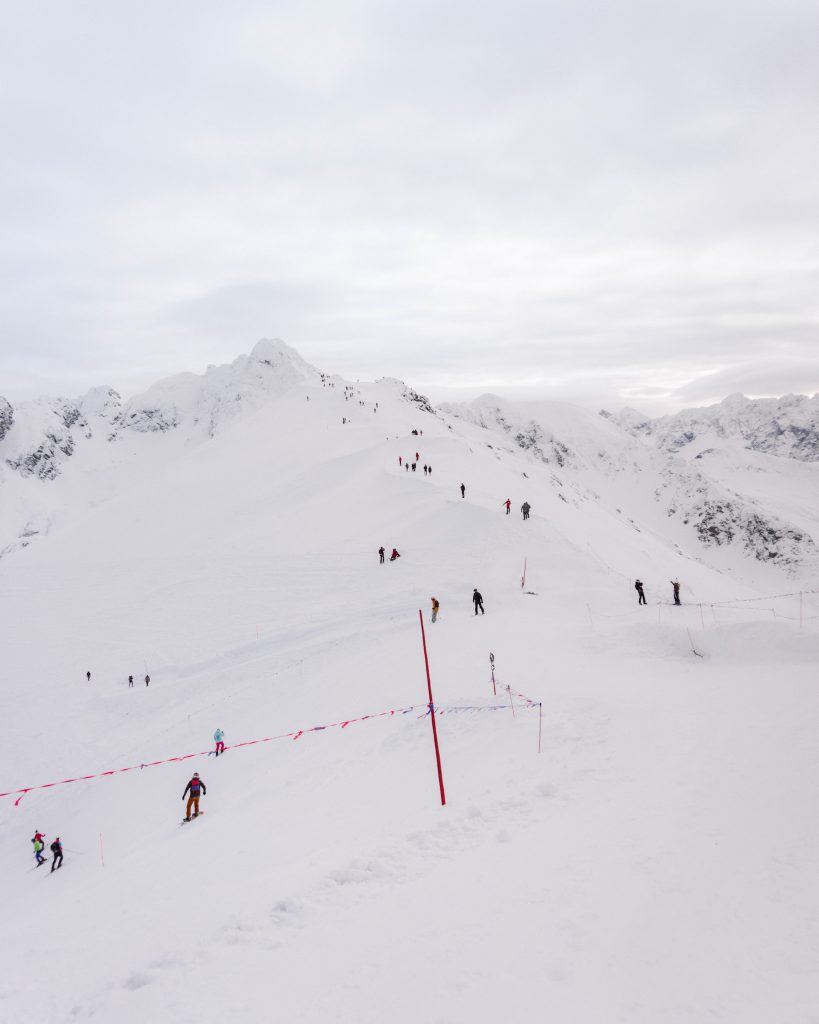 People skiing on Kasprowy Wierch