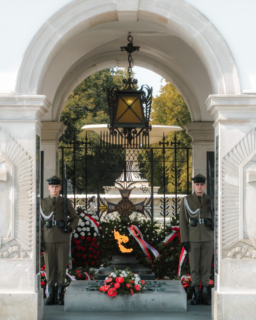 Unknown soldier grave in Warsaw, Poland