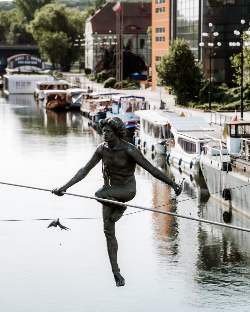 Photo of the "Hanging man" in Bydgoszcz, Poland