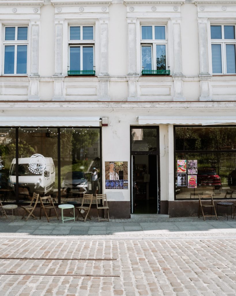 A photo of a front of Parzymy Tutaj in Bydgoszcz