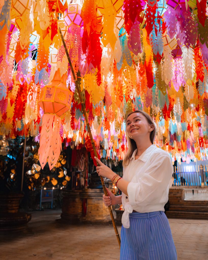 Yi Peng Festival at Wat Lok Moli, Chiang Mai