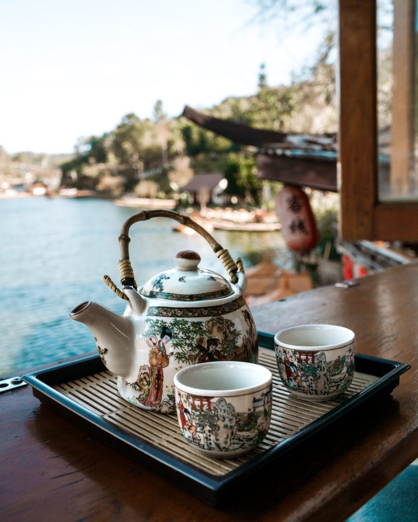 A photo if tea pots in Ban Rak Thai