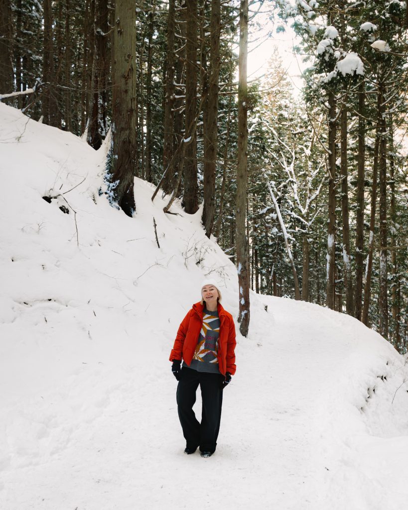 Walk to Snow Monkey Park in Japan